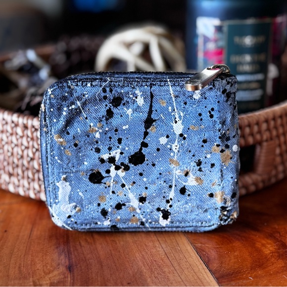 Louis Vuitton Monogram Denim Mini Zippy Wallet - Picture 3 of 15